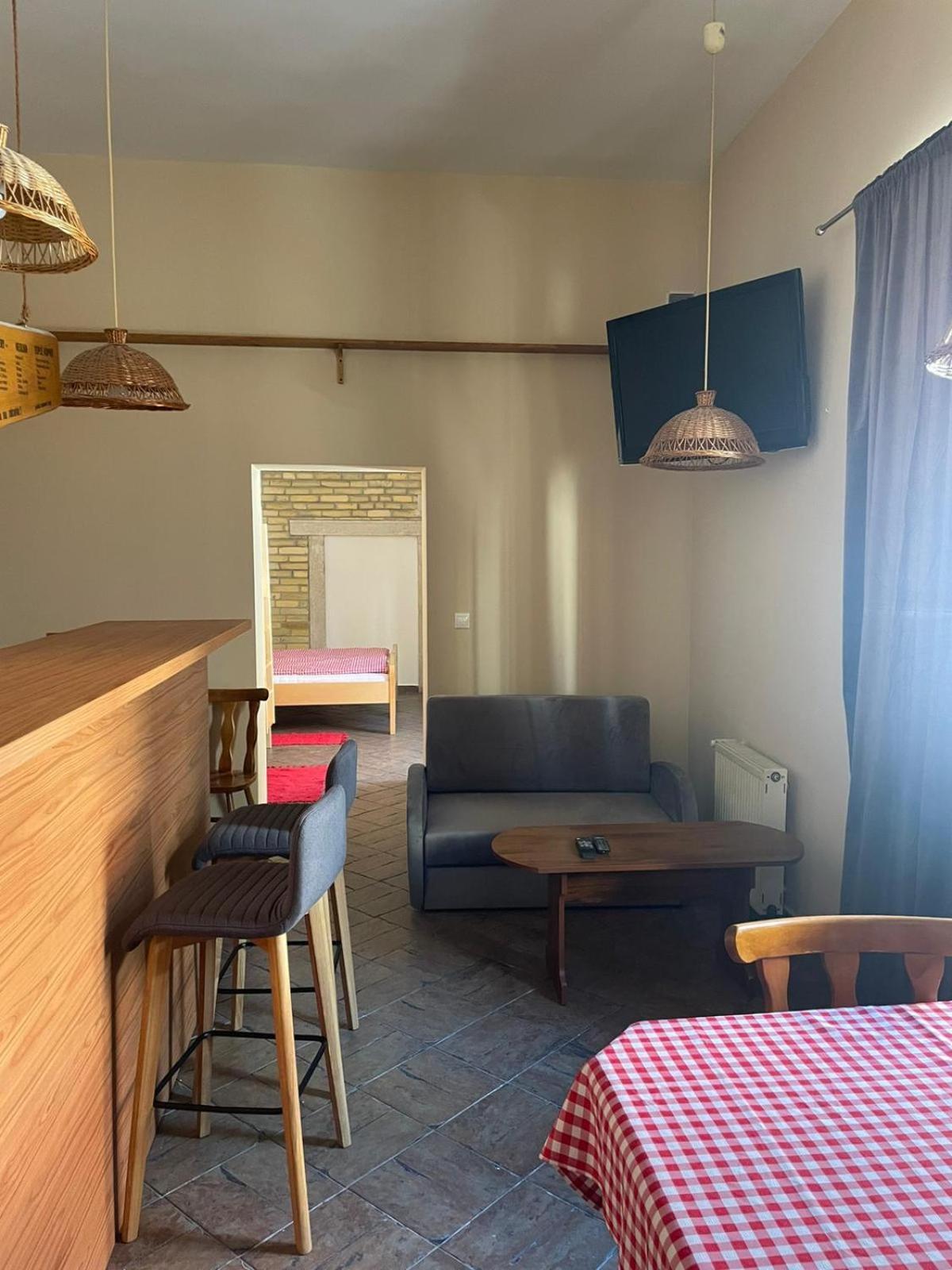 Penzion Duna & Solna Jaskyna Komárno Exterior foto
